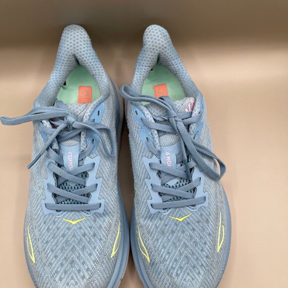 Hoka Clifton 9 Dusk Pink womans shoes size 8.5 - Picture 3 of 7